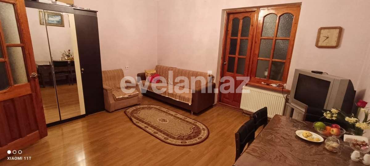 Kirayə verilir, köhnə tikili, 2 otaqlı, 40 m², Bakı, Binəqədi r, M. Rəsulzadə q, Azadlıq prospekti m.