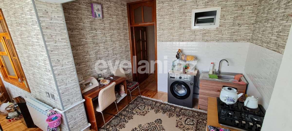 Satılır, köhnə tikili, 4 otaqlı, 110 m², Bakı, Yasamal r, Yeni Yasamal q.