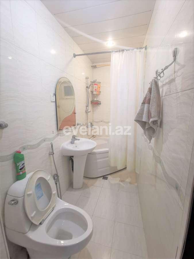 Kirayə verilir, köhnə tikili, 4 otaqlı, 130 m², Bakı, Binəqədi r, M. Rəsulzadə q, Azadlıq prospekti m.