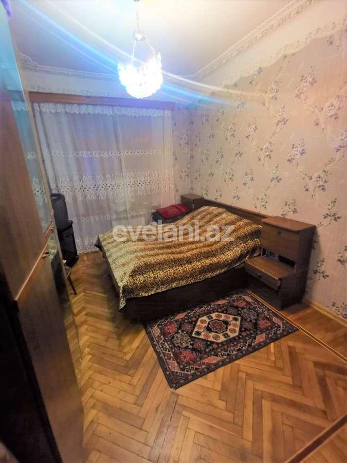 Kirayə verilir, köhnə tikili, 4 otaqlı, 130 m², Bakı, Binəqədi r, M. Rəsulzadə q, Azadlıq prospekti m.