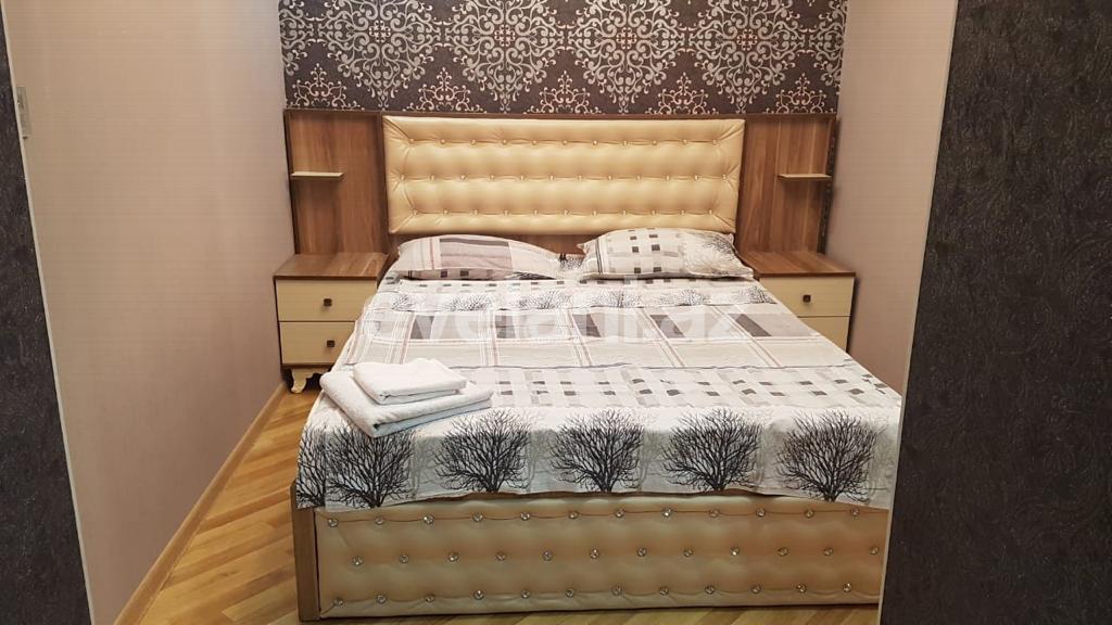 Sale, old building, 4 room, 105 m², Baku, Narimanov r.