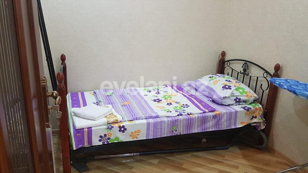 Sale, old building, 4 room, 105 m², Baku, Narimanov r.