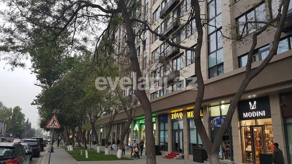 Sale, old building, 4 room, 105 m², Baku, Narimanov r.