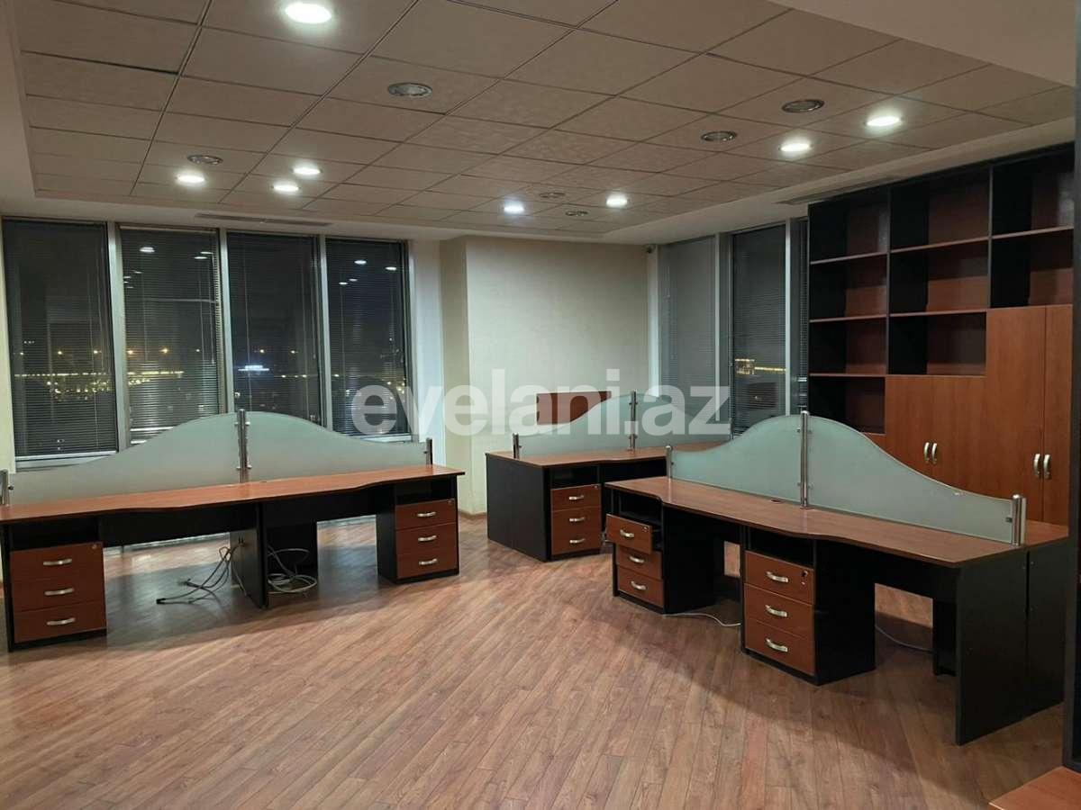 Rent, office, 4 room, 150 m², Baku, Yasamal r, Yasamal d, Elmlar Akademiyası m.