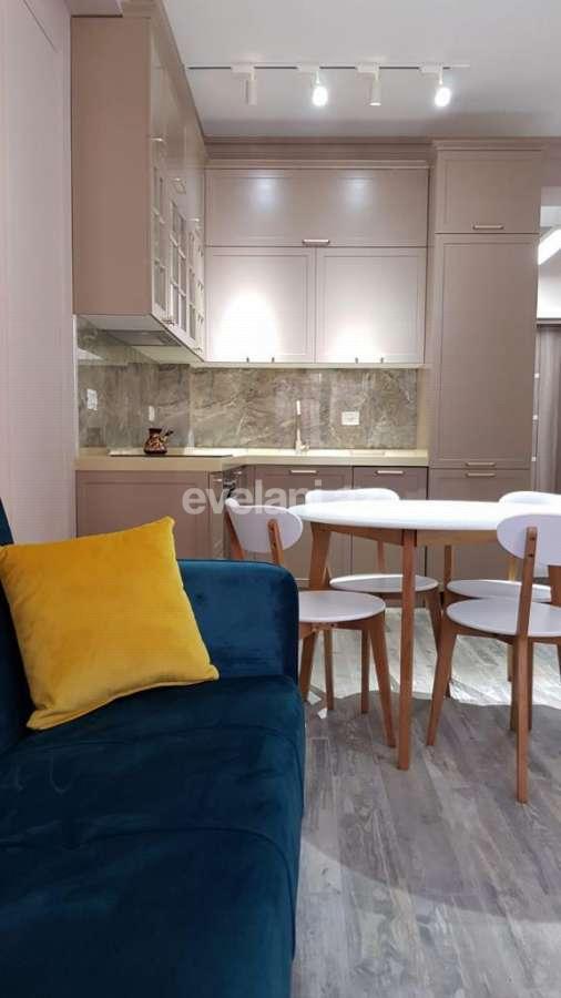 Kirayə verilir, yeni tikili, 2 otaqlı, 70 m², Bakı, Xətai r.