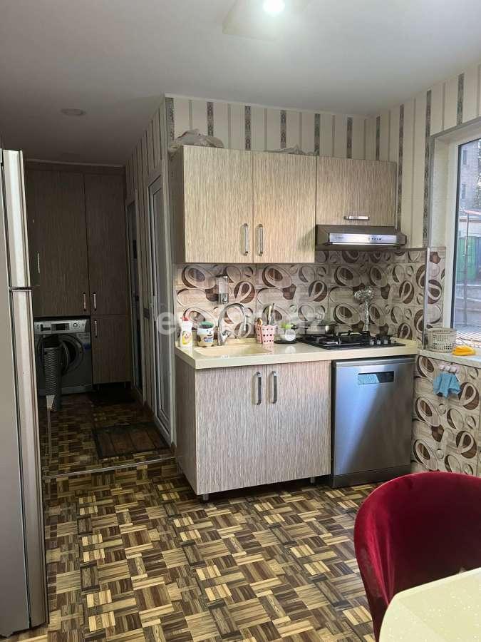 Kirayə verilir, köhnə tikili, 3 otaqlı, 87 m², Bakı, Yasamal r, Yasamal q, Nizami m.