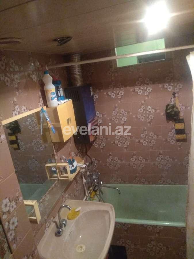 Satılır, köhnə tikili, 2 otaqlı, 52 m², Bakı, Yasamal r, Memar Əcəmi m.