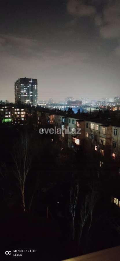 Satılır, köhnə tikili, 2 otaqlı, 50 m², Bakı, Binəqədi r, 7-ci mikrorayon q, Dərnəgül m.