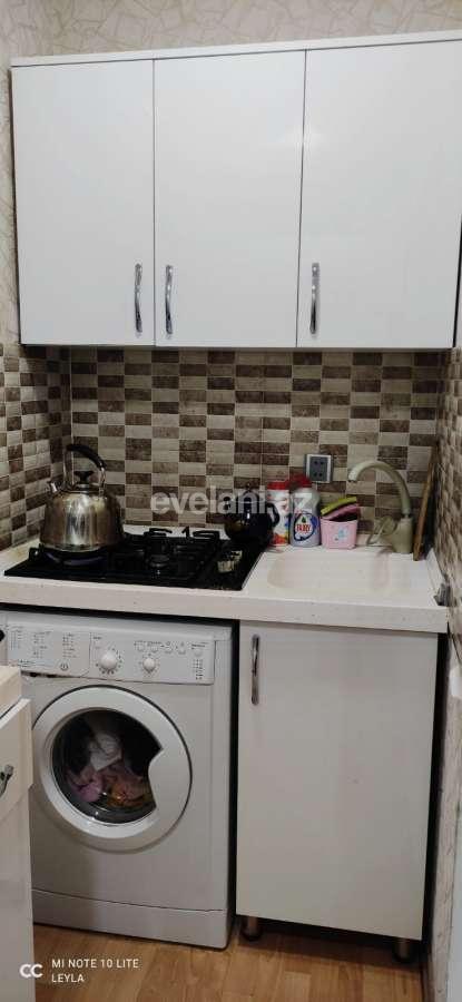 Satılır, köhnə tikili, 2 otaqlı, 50 m², Bakı, Binəqədi r, 7-ci mikrorayon q, Dərnəgül m.