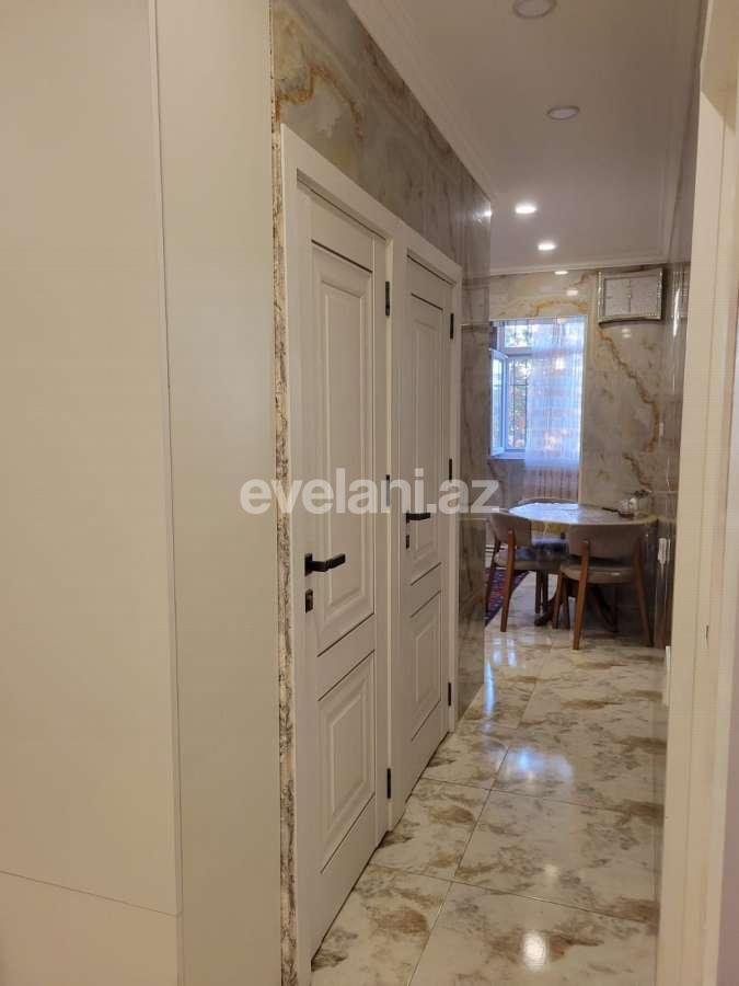 Продаётся, вторичка, 4-комнаты, 117 m², Баку, Бинагадинский r, 8-й микрорайон p, Азадлыг проспекти m.