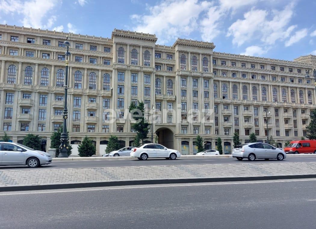 Satılır, yeni tikili, 3 otaqlı, 118 m², Bakı, Nərimanov r, Nəriman Nərimanov m.