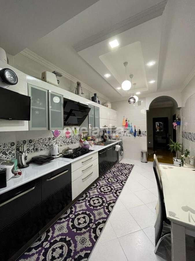 Satılır, yeni tikili, 3 otaqlı, 116 m², Bakı, Nəsimi r, Memar Əcəmi m.