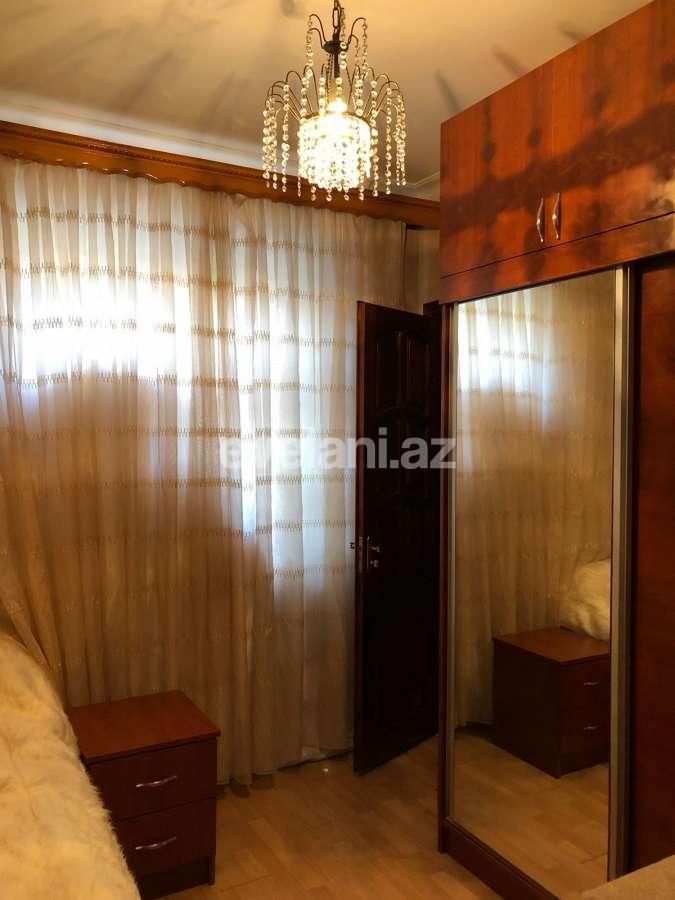 Sale, old building, 2 room, 80 m², Baku, Yasamal r, Elmlar Akademiyası m.