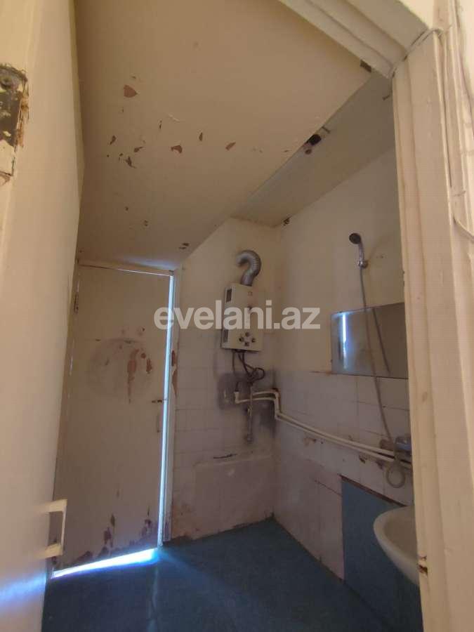 Satılır, köhnə tikili, 2 otaqlı, 43 m², Bakı, Binəqədi r, 7-ci mikrorayon q, Dərnəgül m.