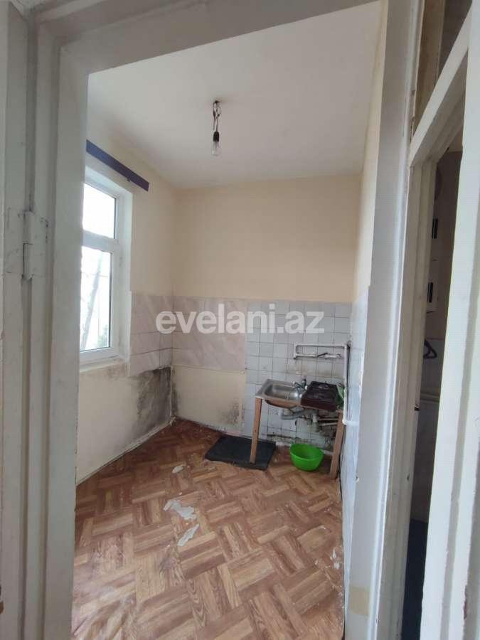 Satılır, köhnə tikili, 2 otaqlı, 43 m², Bakı, Binəqədi r, 7-ci mikrorayon q, Dərnəgül m.