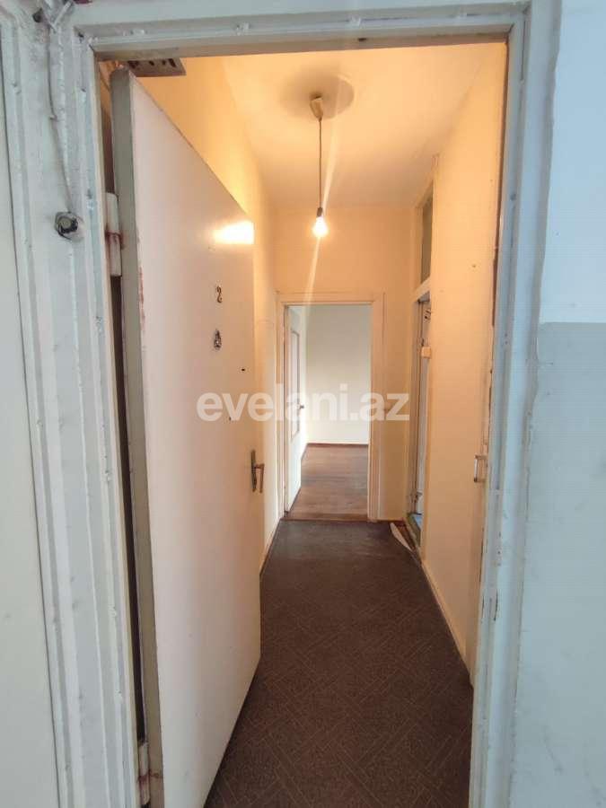 Satılır, köhnə tikili, 2 otaqlı, 43 m², Bakı, Binəqədi r, 7-ci mikrorayon q, Dərnəgül m.