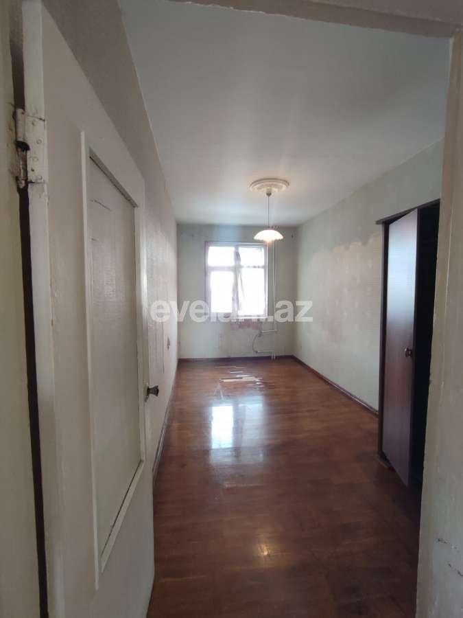 Satılır, köhnə tikili, 2 otaqlı, 43 m², Bakı, Binəqədi r, 7-ci mikrorayon q, Dərnəgül m.