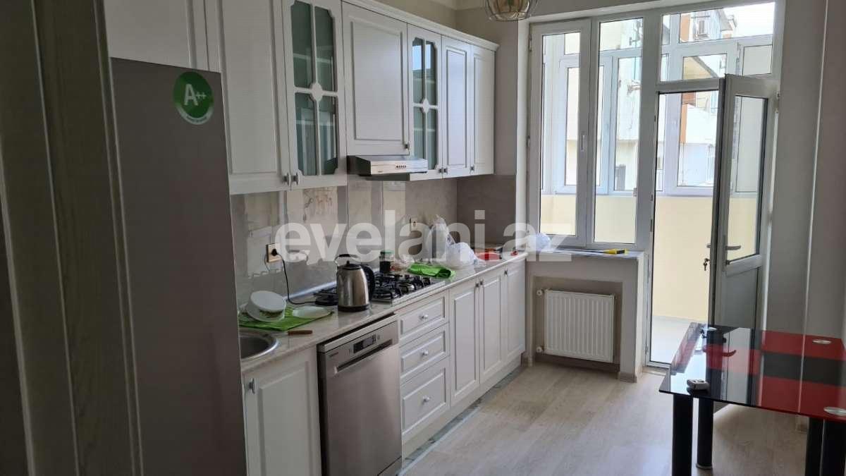 Satılır, yeni tikili, 2 otaqlı, 70 m², Bakı, Binəqədi r, 9-cu mikrorayon q, Memar Əcəmi m.