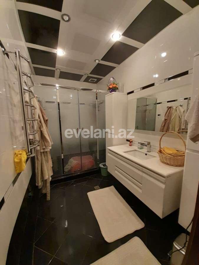 Sale, new building, 3 room, 230 m², Baku, Nasimi r.