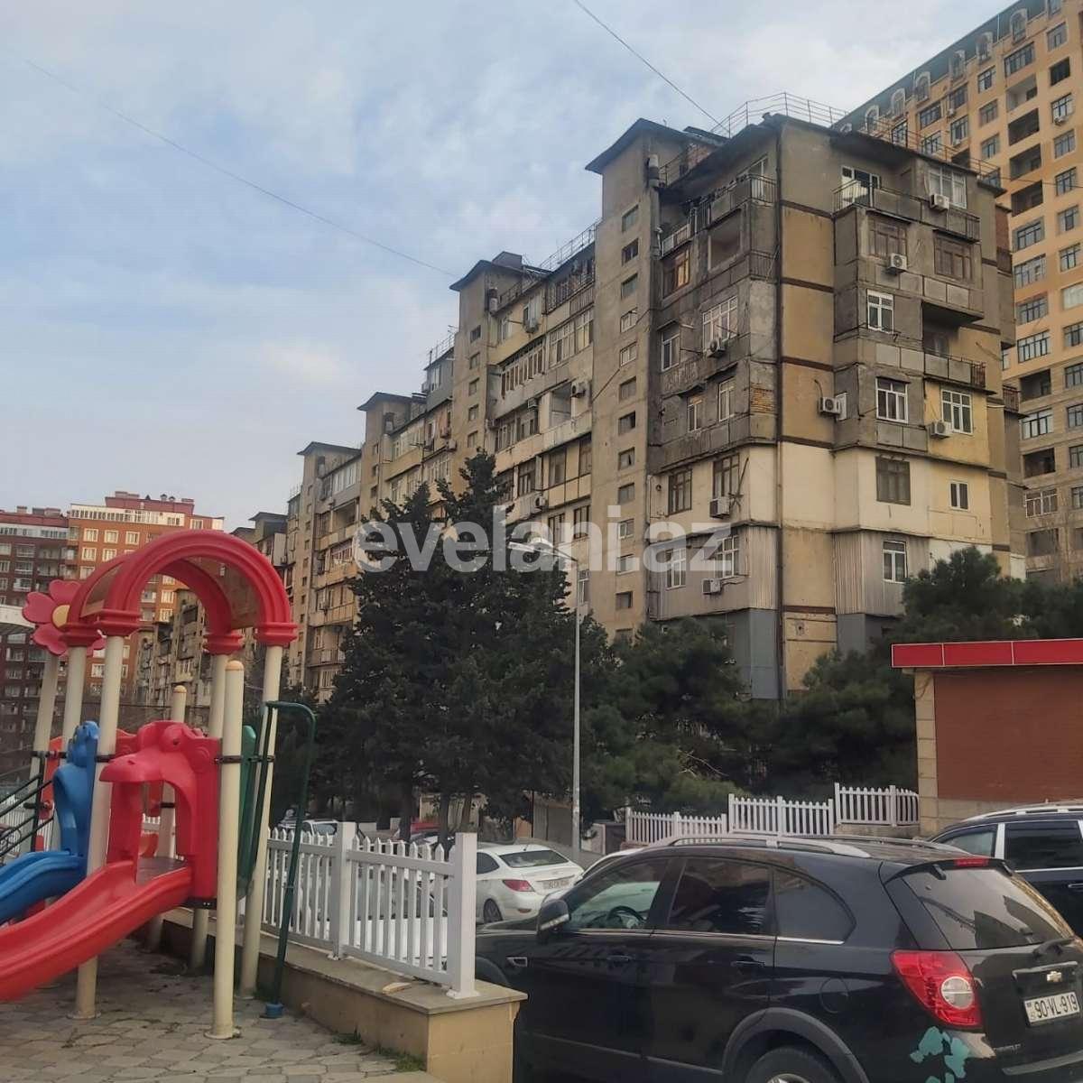 Sale, old building, 3 room, 85 m², Baku, Binagadi r, 9-th microdistrict d, Memar Ajami m.