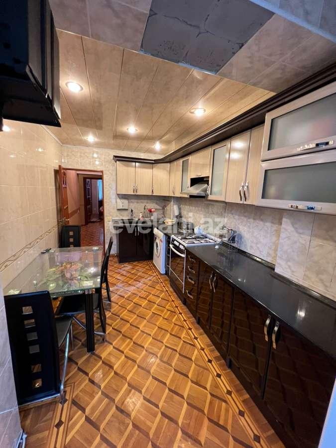 Kirayə verilir, köhnə tikili, 3 otaqlı, 85 m², Bakı, Nizami r, Qara Qarayev m.