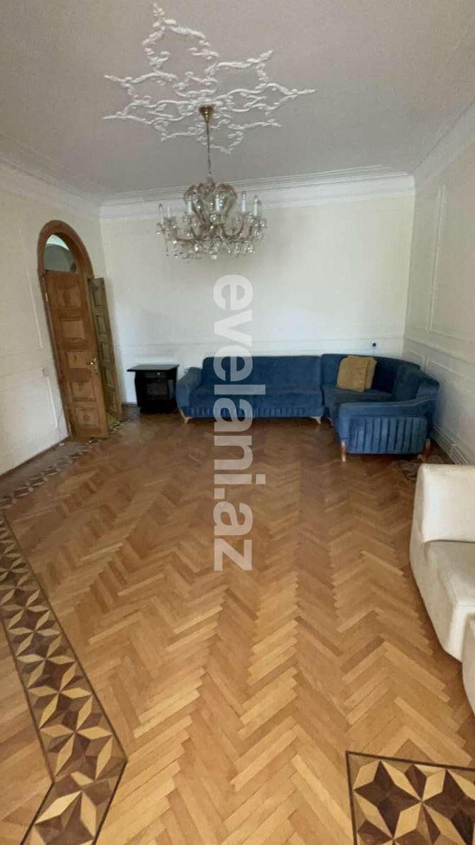 Sale, old building, 3 room, 117 m², Baku, Nasimi r, 28 may m.