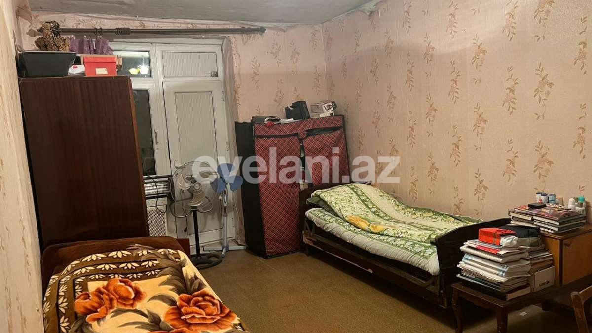 Satılır, köhnə tikili, 1 otaqlı, 32.5 m², Bakı, Yasamal r, Yasamal q, Elmlər Akademiyası m.