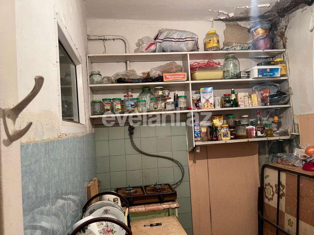 Satılır, köhnə tikili, 1 otaqlı, 32.5 m², Bakı, Yasamal r, Yasamal q, Elmlər Akademiyası m.