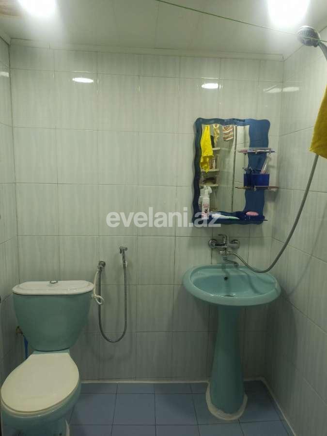 Satılır, köhnə tikili, 2 otaqlı, 55 m², Bakı, Yasamal r, Elmlər Akademiyası m.