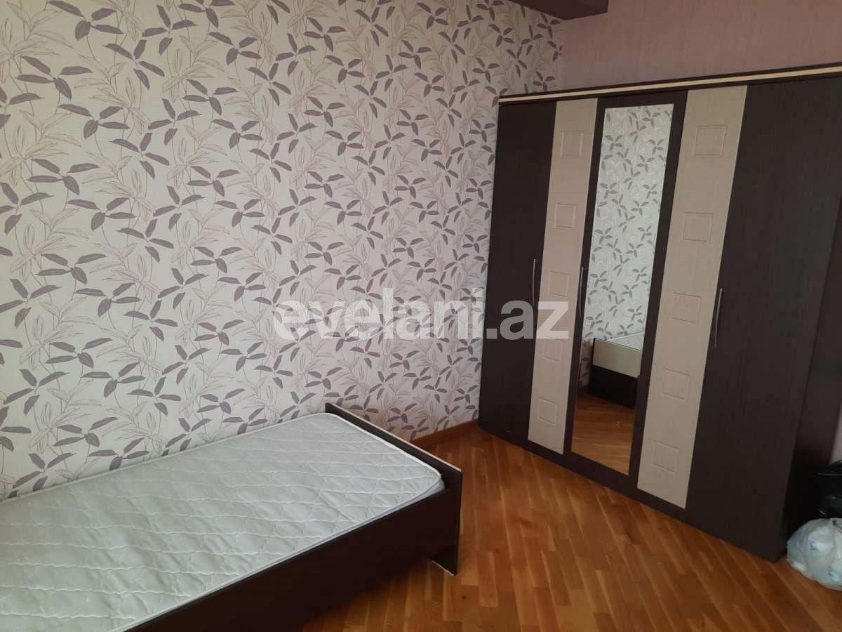 Rent, old building, 3 room, 125 m², Baku, Nizami r, Khalglar Doslugu m.