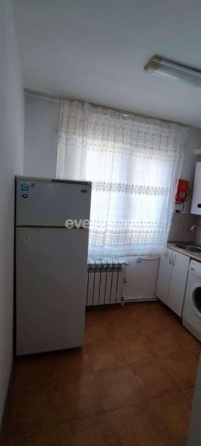 Kirayə verilir, köhnə tikili, 3 otaqlı, 65 m², Bakı, Nizami r, Neftçilər m.