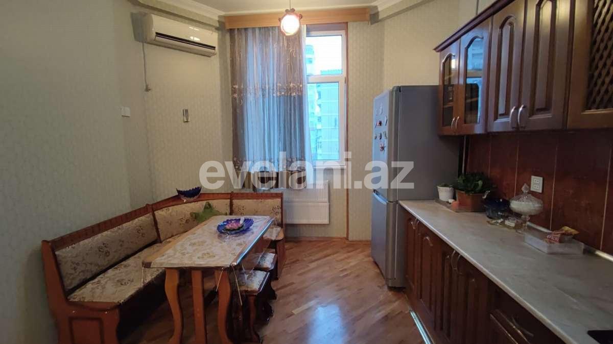 Satılır, yeni tikili, 2 otaqlı, 72 m², Bakı, Yasamal r, Yeni Yasamal q, İnşaatçılar m.