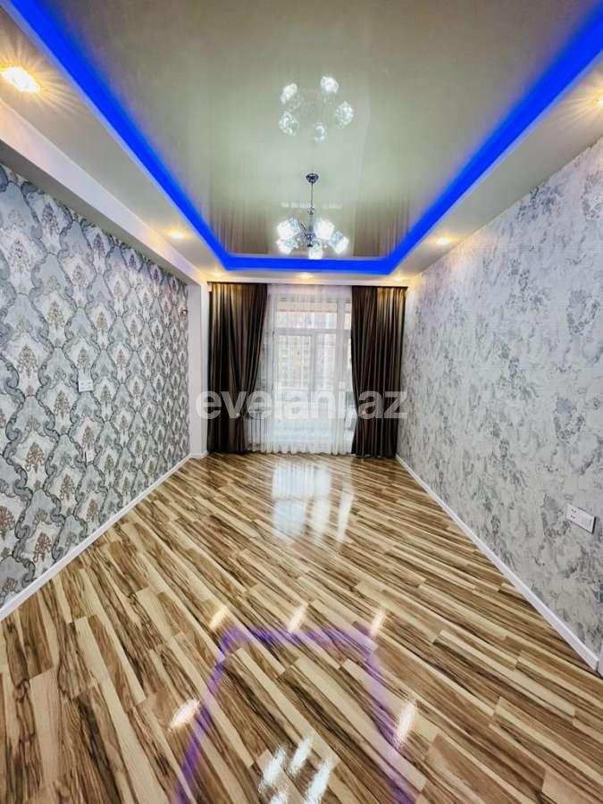 Satılır, yeni tikili, 2 otaqlı, 70 m², Bakı, Nizami r, Qara Qarayev m.