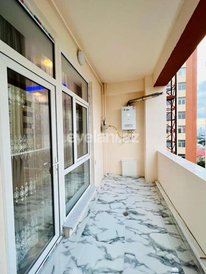 Satılır, yeni tikili, 2 otaqlı, 70 m², Bakı, Nizami r, Qara Qarayev m.