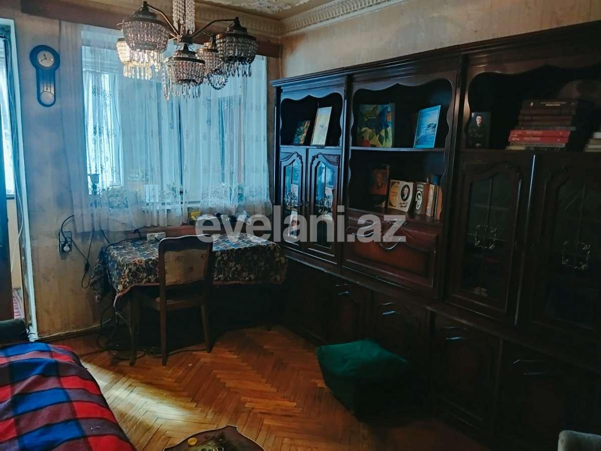 Satılır, köhnə tikili, 3 otaqlı, 90 m², Bakı, Nərimanov r.