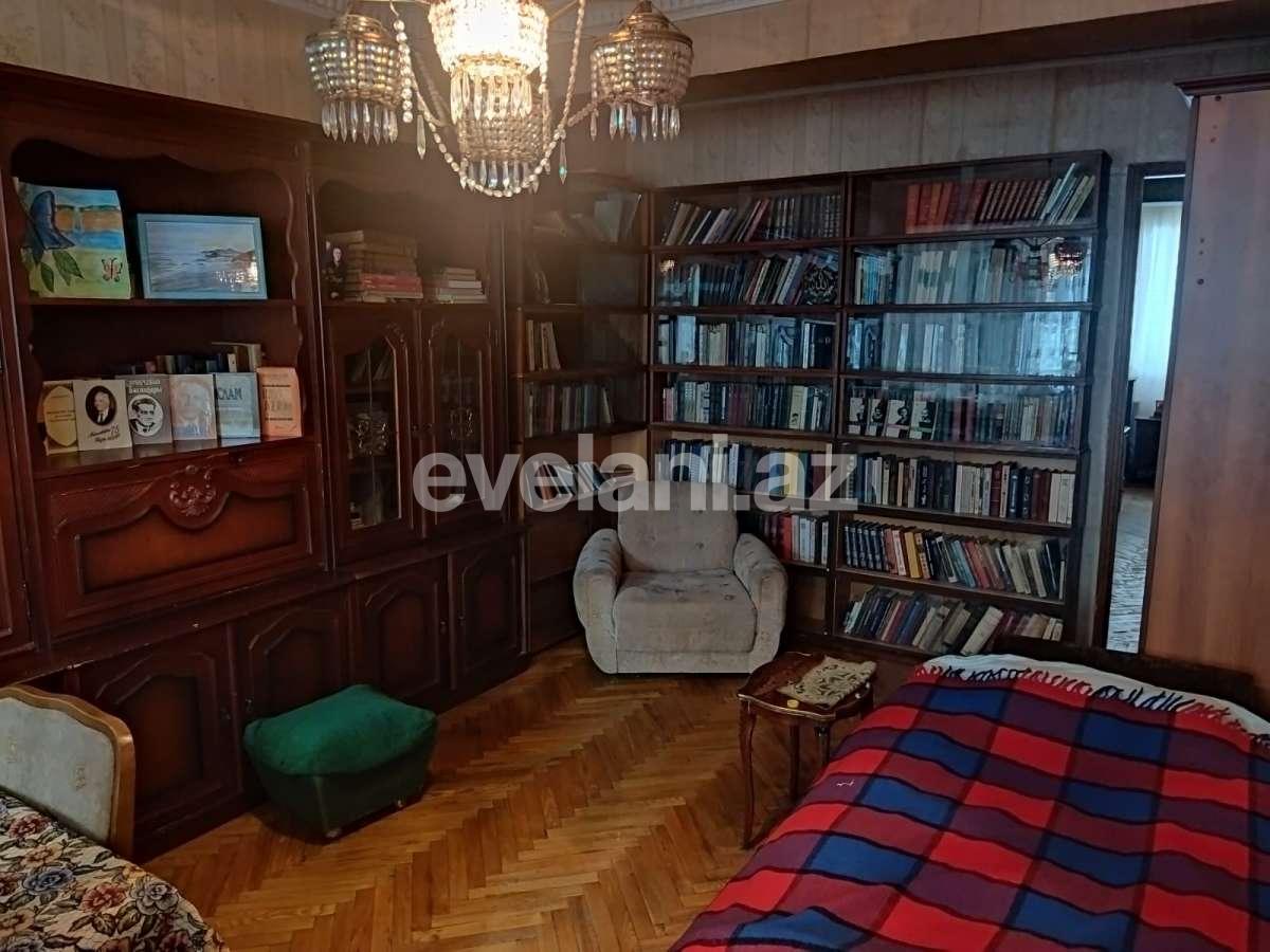 Satılır, köhnə tikili, 3 otaqlı, 90 m², Bakı, Nərimanov r.