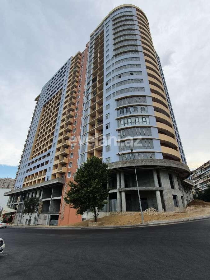 Satılır, köhnə tikili, 2 otaqlı, 70 m², Bakı, Binəqədi r, 9-cu mikrorayon q, Nəsimi m.