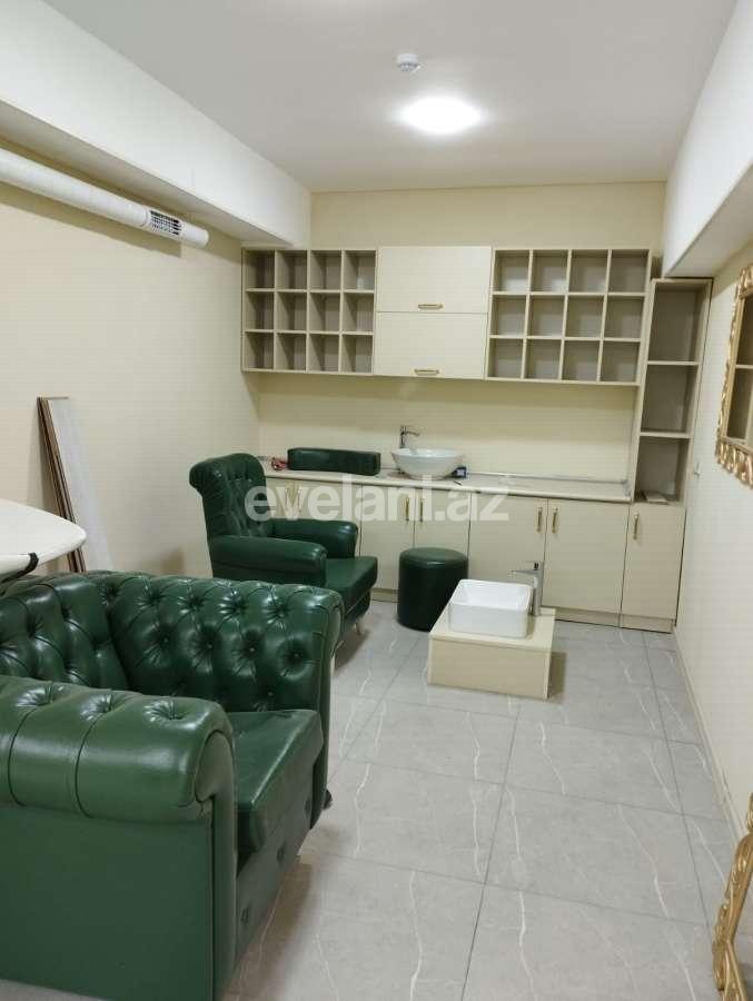 Kirayə verilir, obyekt, 200 m², Bakı, Binəqədi r.