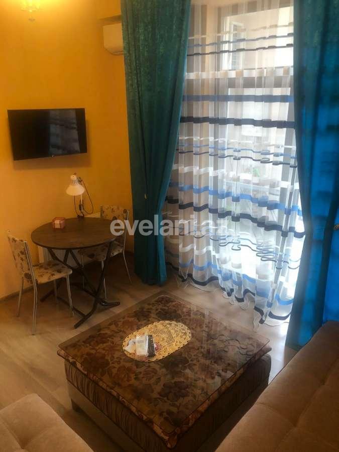 Kirayə verilir, yeni tikili, 2 otaqlı, 50 m², Bakı, Səbail r, Bayıl q.