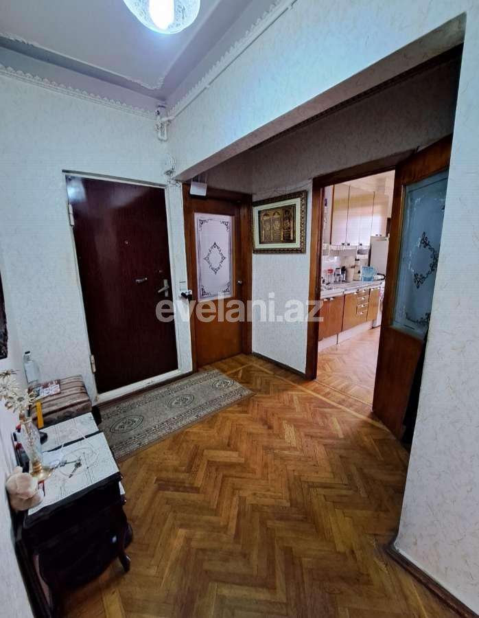 Satılır, köhnə tikili, 5 otaqlı, 100 m², Bakı, Xətai r.