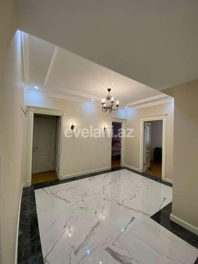 Satılır, yeni tikili, 4 otaqlı, 180 m², Bakı, Yasamal r, İnşaatçılar m.