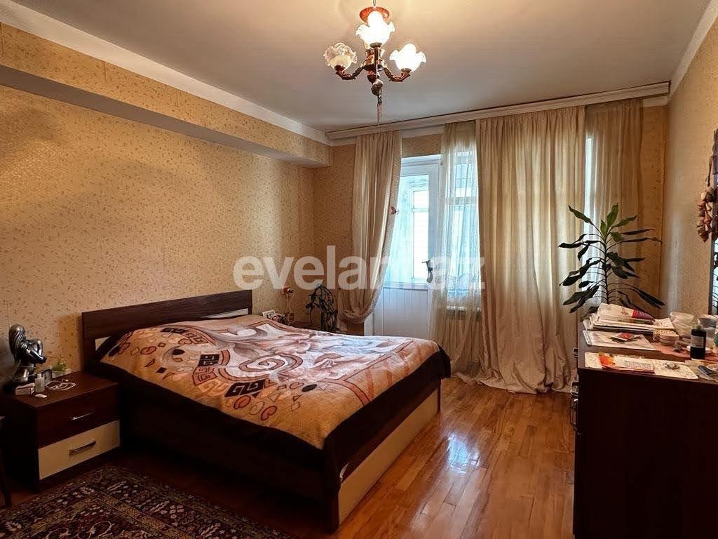 Satılır, köhnə tikili, 3 otaqlı, 104 m², Bakı, Suraxanı r.