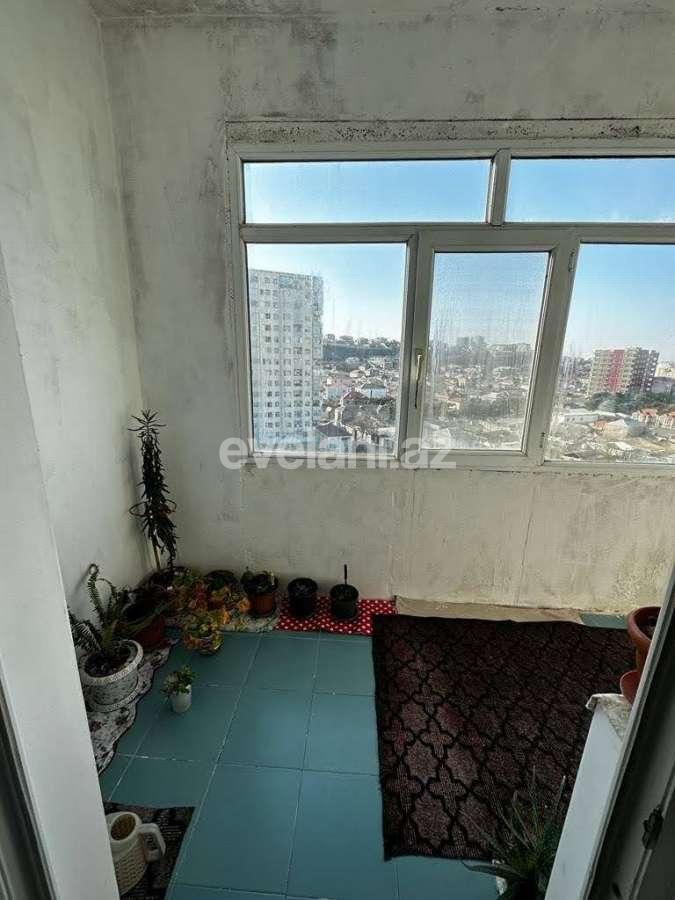 Satılır, köhnə tikili, 3 otaqlı, 104 m², Bakı, Suraxanı r.