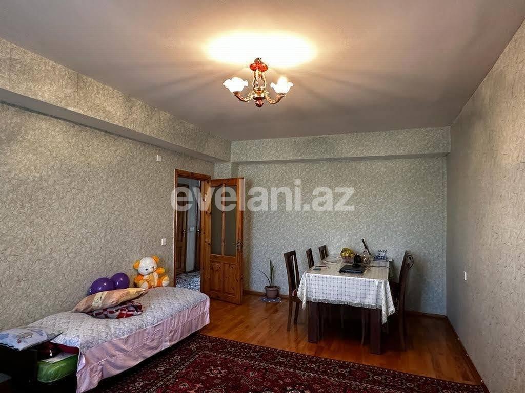 Satılır, köhnə tikili, 3 otaqlı, 104 m², Bakı, Suraxanı r.