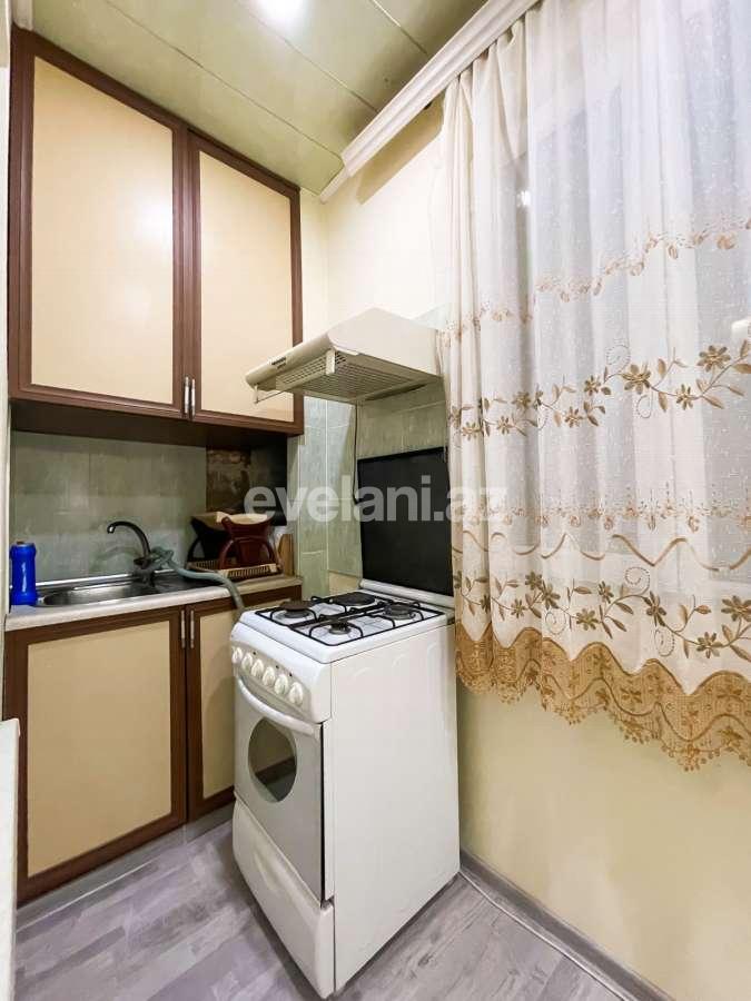 Satılır, köhnə tikili, 2 otaqlı, 35 m², Bakı, Suraxanı r.