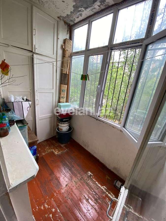 Продаётся, вторичка, 2-комнаты, 56 m², Баку, Насиминский r, 5-й микрорайон p, Мемар Аджеми m.