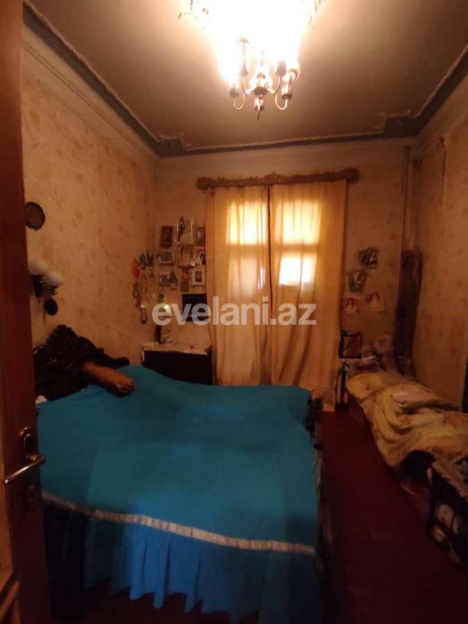 Sale, old building, 4 room, 95 m², Baku, Yasamal r, Elmlar Akademiyası m.