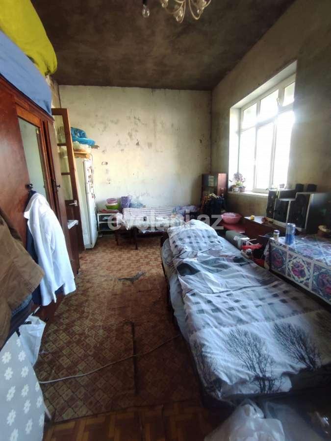 Sale, old building, 4 room, 95 m², Baku, Yasamal r, Elmlar Akademiyası m.