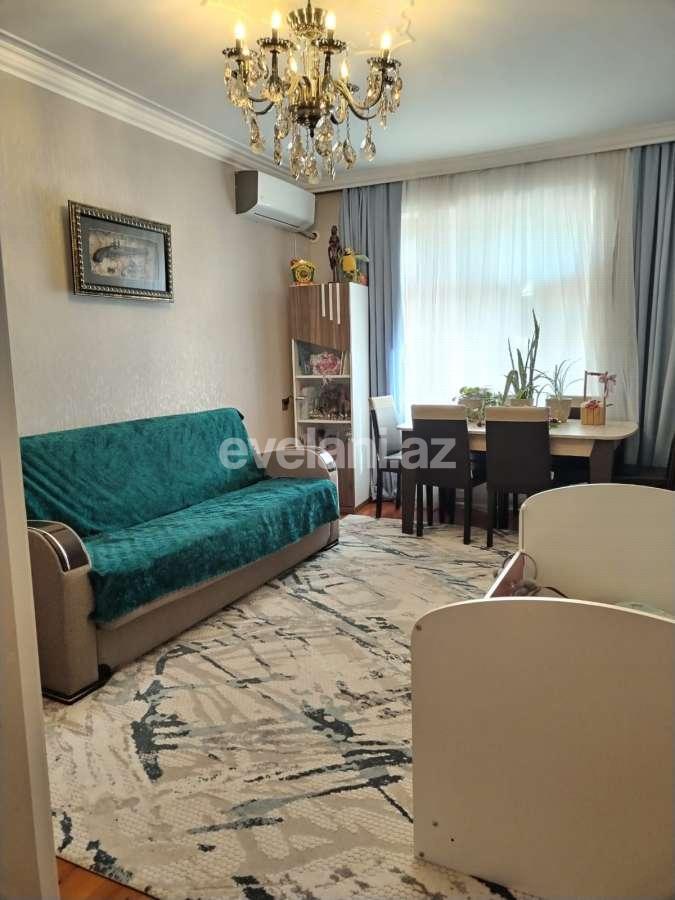 Satılır, köhnə tikili, 2 otaqlı, 60 m², Bakı, Binəqədi r, 9-cu mikrorayon q, Nəsimi m.