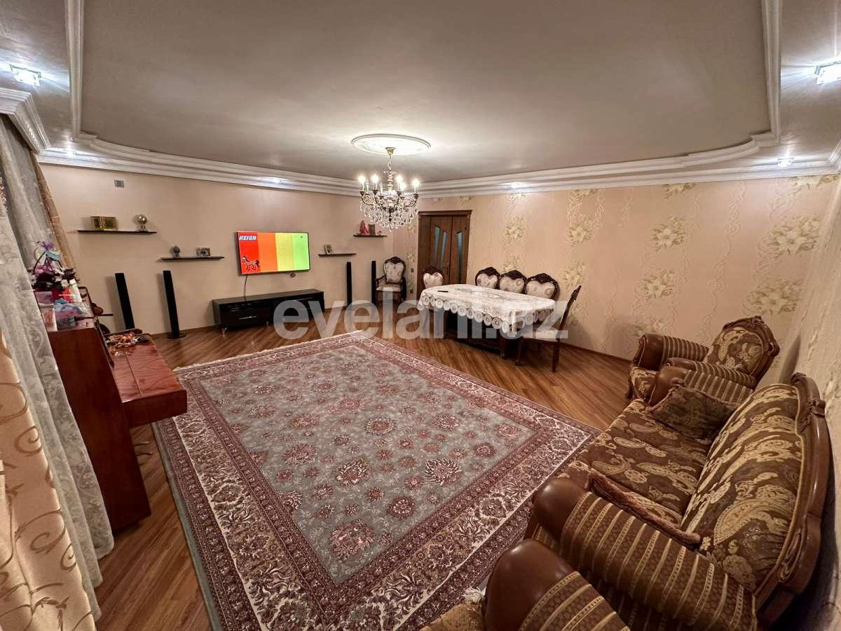 Satılır, köhnə tikili, 4 otaqlı, 110 m², Bakı, Nizami r, Neftçilər m.